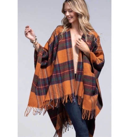 Ruggine Bohemian Soft Plaid Ruana Fringe Accent Poncho NWT Amberglow - Picture 6 of 14